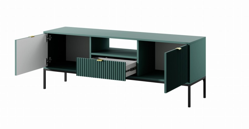 Piaski 23 08 09 Nova 3 Labrador czarny zloty otwarte biale tlo.jpg