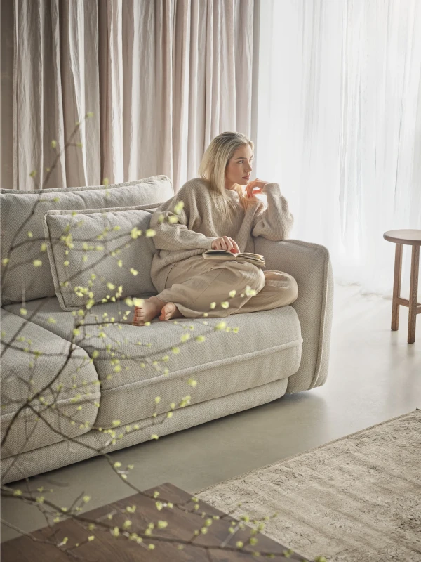 PUSZMAN_Mojave_Sofa_Modesto_492_015.webp