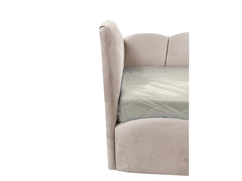tim_maatt_velvet_08_08.webp